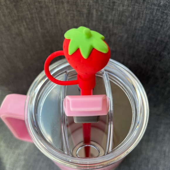 Strawberry Shortcake 40oz Tumbler w/Handle & Reusable Straw w/Figural Topper NWT - Picture 3 of 7